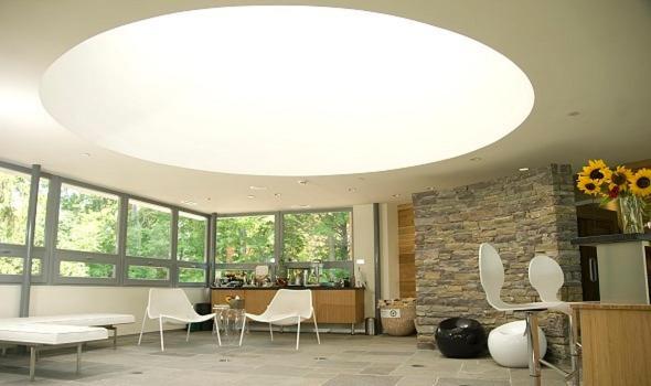 Buttermilk Falls Inn & Spa ミルトン エクステリア 写真