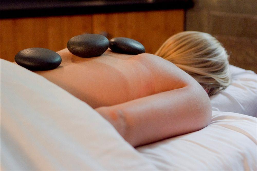 Buttermilk Falls Inn & Spa ミルトン エクステリア 写真